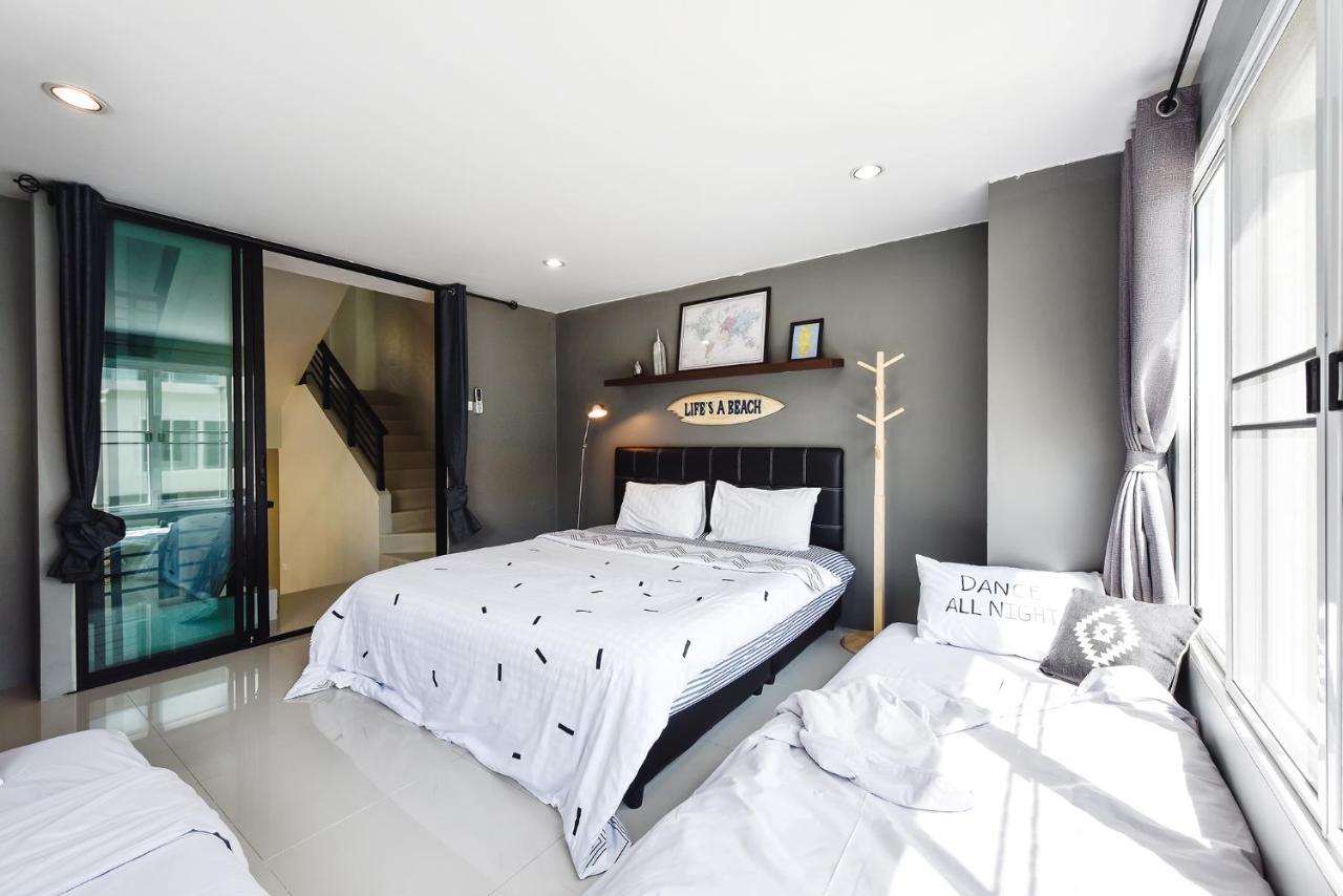 Modern House Patong Hill - 7 Beds - Kitchen Villa Exterior photo